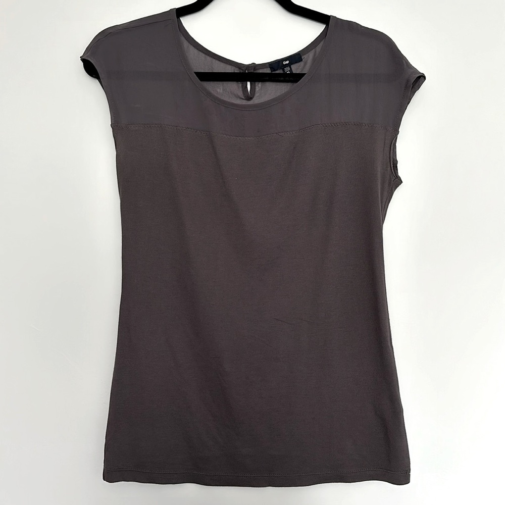 GAP Grey cap sleeve top size XS